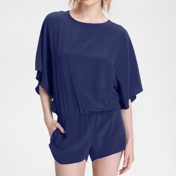 Haute Hippie Pants - Haute Hippie silk navy blue short romper